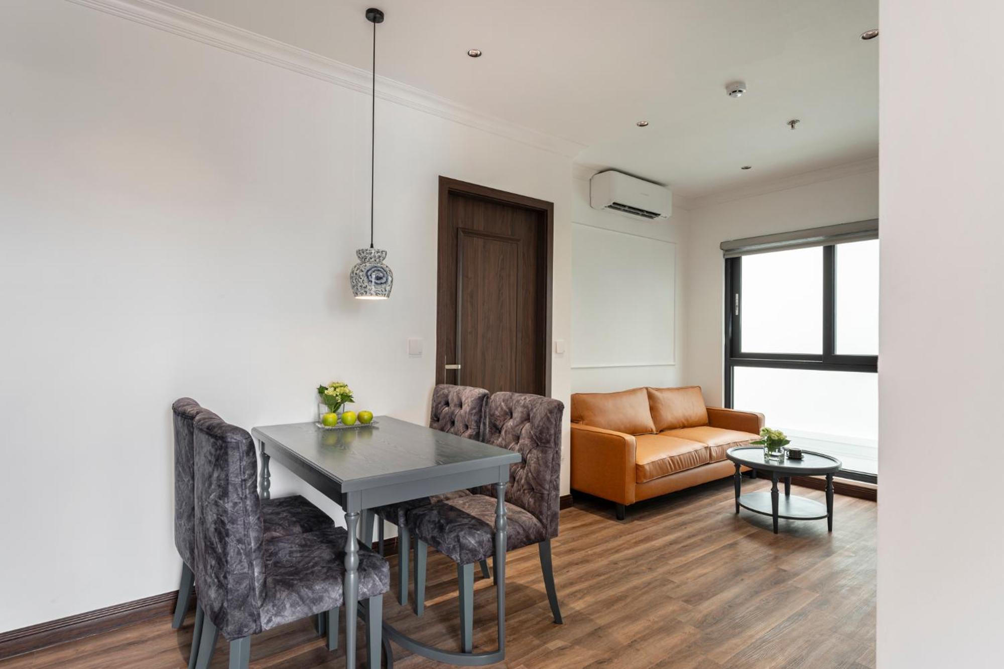 Hotel Eli Rina Hanoi